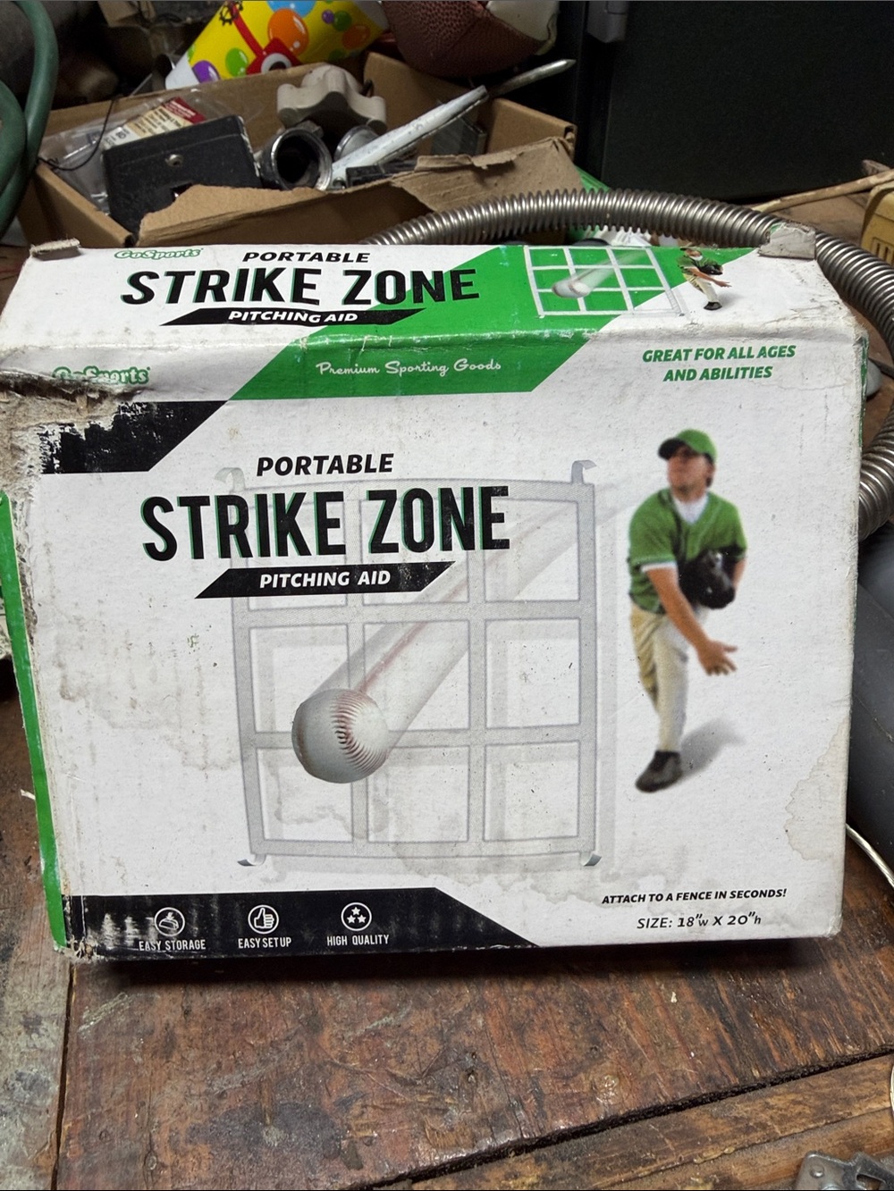 Strike Zone Portable Pitching Aid - Green/White